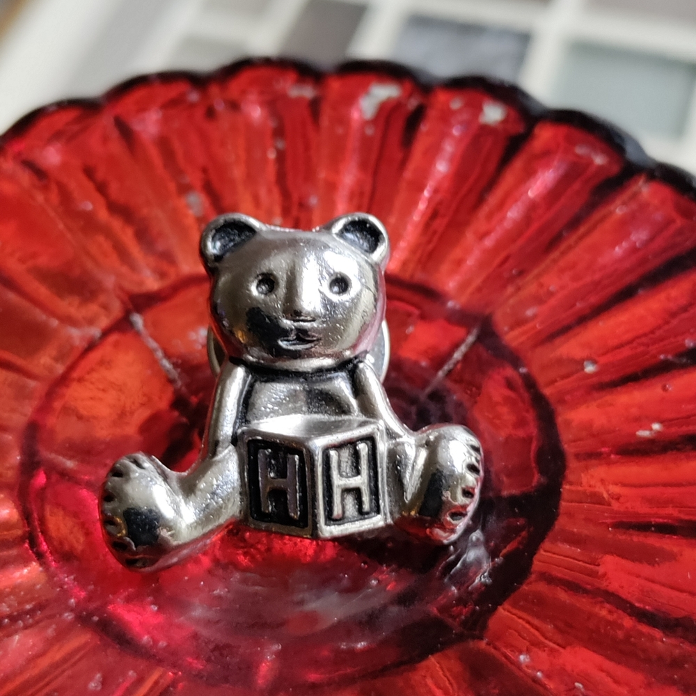 Vintage Teddy Bear "H" Lapel pin -pewter
